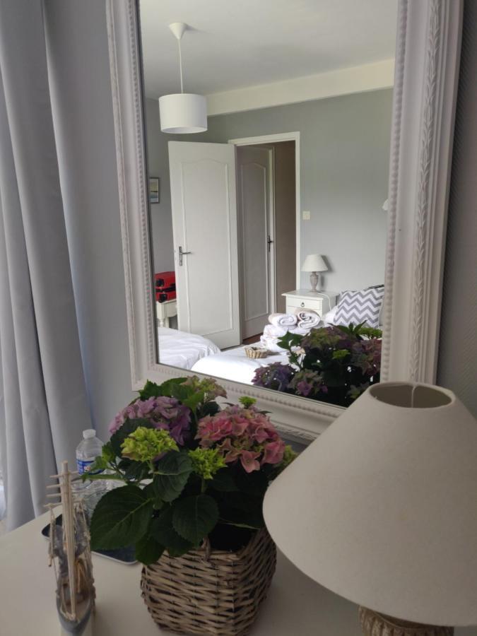 Bed and Breakfast Les Fleurs Du Mont Caux Екстер'єр фото