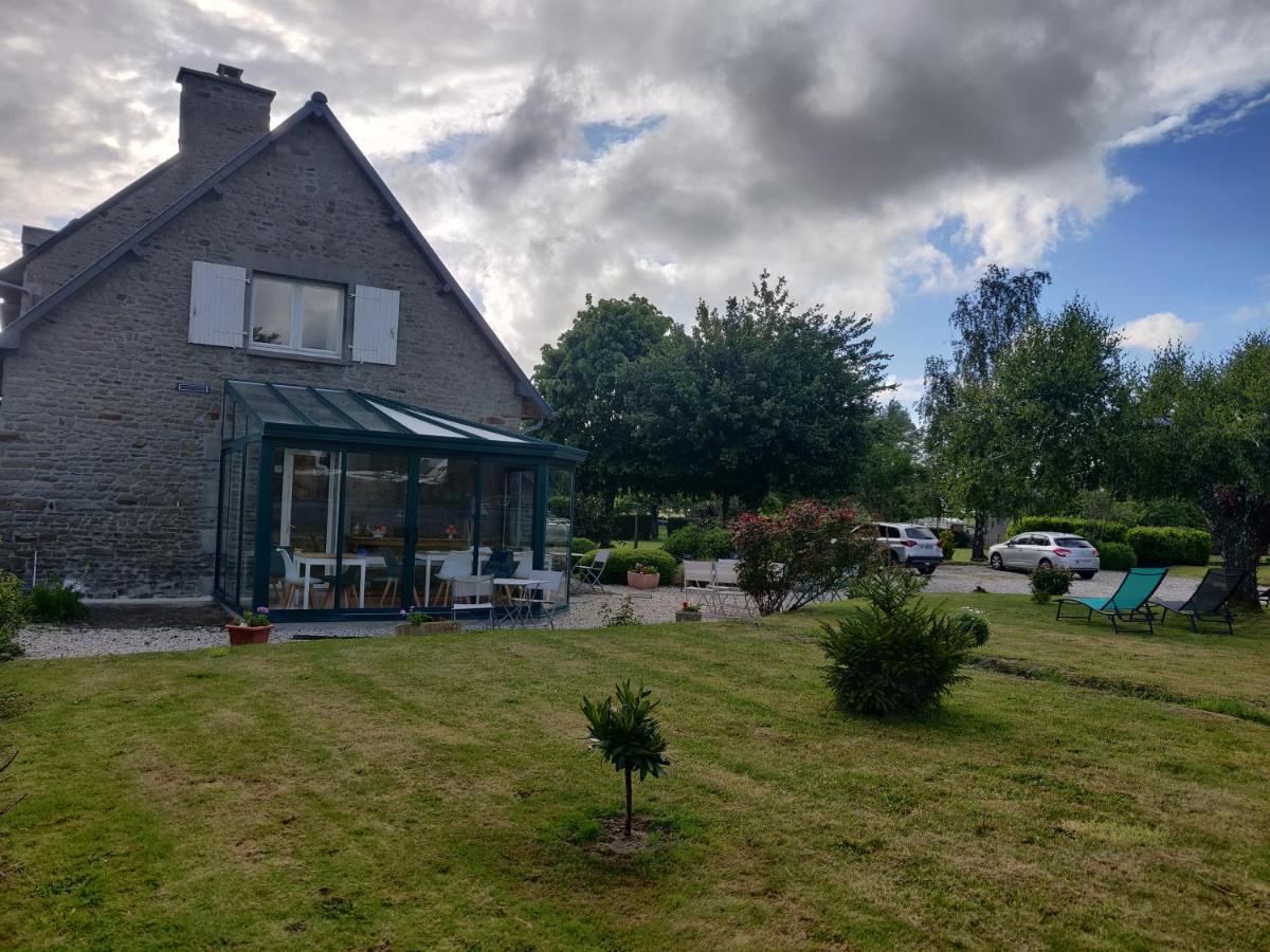 Bed and Breakfast Les Fleurs Du Mont Caux Екстер'єр фото